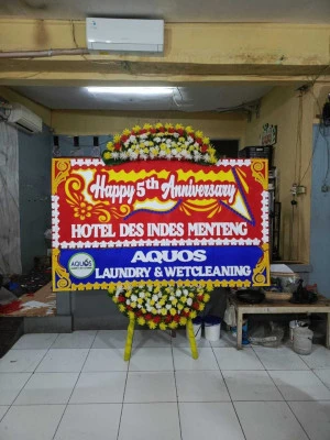 Papan Bunga di Ketangi Pamotan